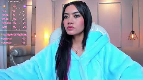 Azura online show from 10.17.25