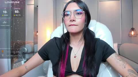 Azura online show from 11.13.25