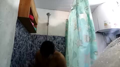 B3B3LATINO online show from 11.19.25