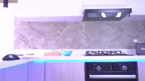 Isabella online show from 02.21.25