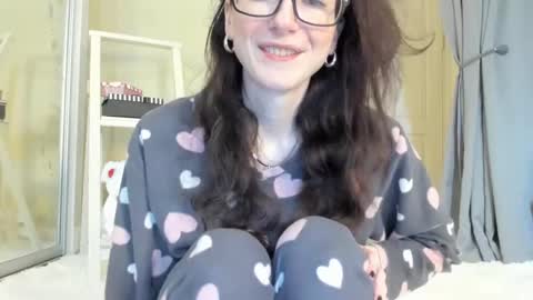 babby_jewel online show from 01.08.25