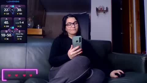 Snapshot of babe_sofia chatting on 02.25.25 Sofia ChrisIndependent Models online show from 02.25.25