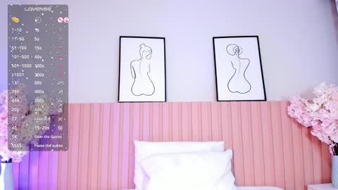 Snapshot of babe_sophiee chatting on 12.12.24 babe_sophiee online show from 12.12.24