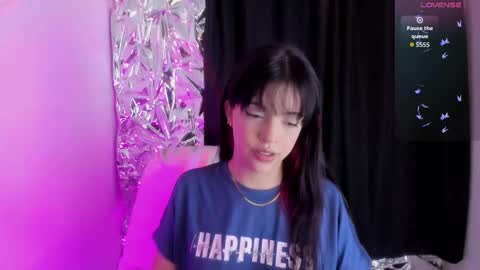 Queen B online show from 09.25.25