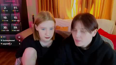 Snapshot of babees_eva chatting on 10.12.25 Sweety Eva online show from 10.12.25