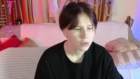 Snapshot of babees_eva chatting on 11.02.25 Sweety Eva online show from 11.02.25