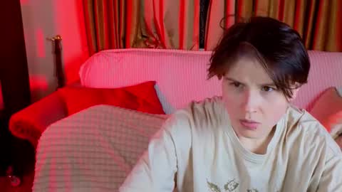 Snapshot of babees_eva chatting on 11.09.25 Sweety Eva online show from 11.09.25