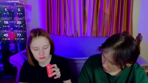 Snapshot of babees_eva chatting on 11.17.25 Sweety Eva online show from 11.17.25