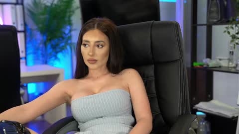 Olivia and Lexi online show from 05.29.26