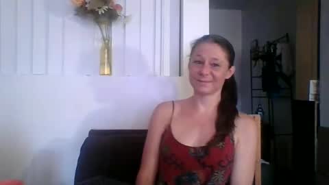 Snapshot of babetteohara chatting on 09.24.25 Babette online show from 09.24.25