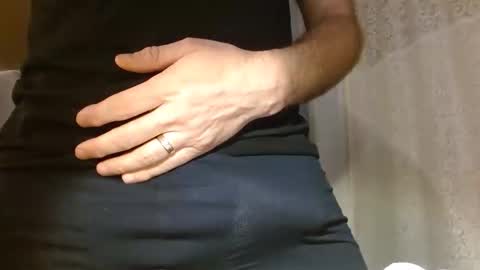 Snapshot of babu32274218 chatting on 04.01.26 Marlo online show from 04.01.26