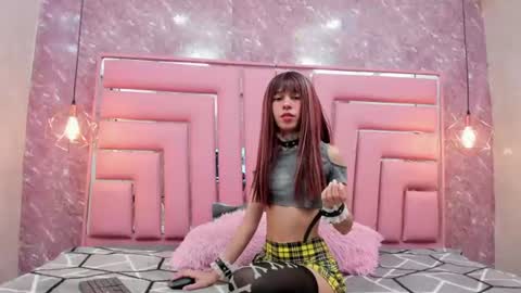 Niki  online show from 06.13.26