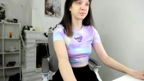 Snapshot of baby_evalena chatting on 11.04.25 Evalena maybe just Eva online show from 11.04.25