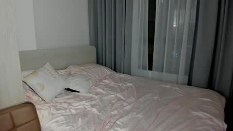 Call me baby  real name Eva   online show from 02.05.25