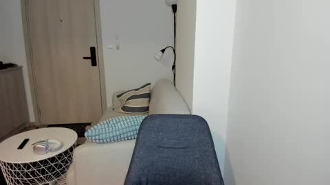 Call me baby  real name Eva   online show from 02.17.25