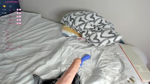 Snapshot of baby_jul1 chatting on 01.01.25 JULY online show from 01.01.25