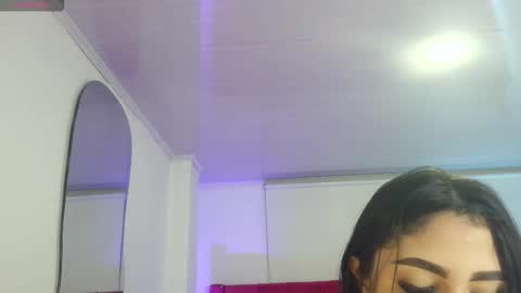 Snapshot of baby_nicols_m chatting on 02.20.26 Nico online show from 02.20.26