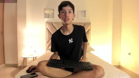 baby_noaht online show from 06.02.26