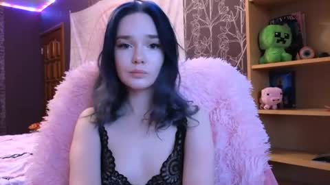 Snapshot of baby_onface chatting on 06.12.26 Alice online show from 06.12.26