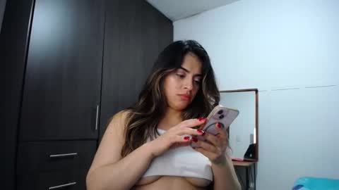 Snapshot of baby_roose chatting on 12.04.24 Baby online show from 12.04.24