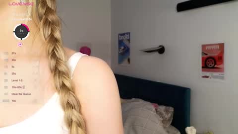 Ruth online show from 10.04.25