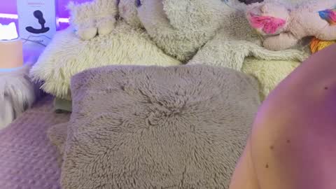  Dani  online show from 12.31.24