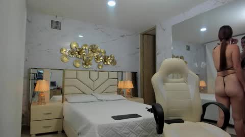 Snapshot of babyangel18_ chatting on 10.03.25 ANGEL online show from 10.03.25