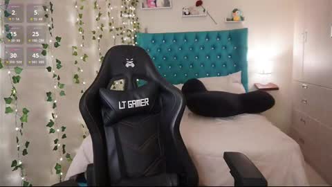 Instagram  online show from 03.04.25