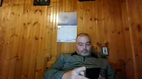 Snapshot of babybaby83 chatting on 01.12.25 Darren online show from 01.12.25