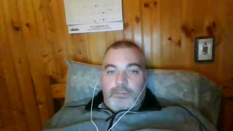 Snapshot of babybaby83 chatting on 02.02.25 Darren online show from 02.02.25