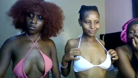 Snapshot of babydoll_230 chatting on 03.30.26 Babydoll 230 online show from 03.30.26