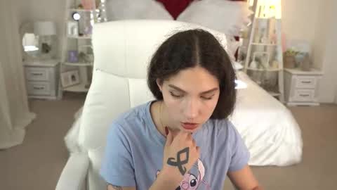 Sasha online show from 09.12.25