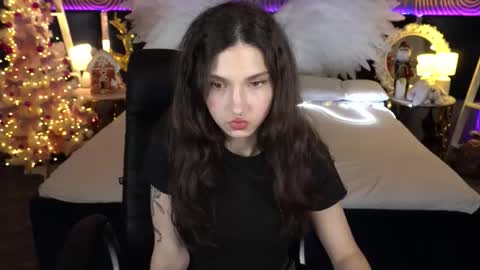 Sasha online show from 12.19.25