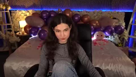 Snapshot of babyflowerr chatting on 02.11.26 Sasha online show from 02.11.26