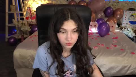 Snapshot of babyflowerr chatting on 02.16.26 Sasha online show from 02.16.26