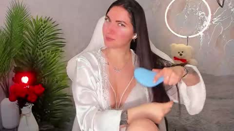 Sophia online show from 12.02.25