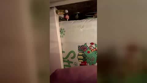 Snapshot of babyleggreg6 chatting on 04.03.26 babyleggreg6 online show from 04.03.26