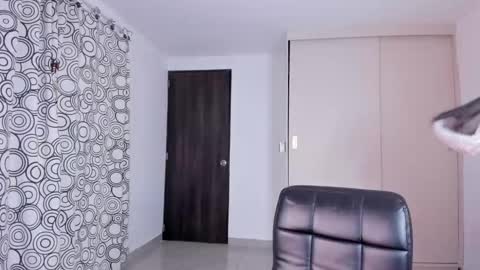 Snapshot of babymiaa_ chatting on 02.25.26 babymiaa_ online show from 02.25.26