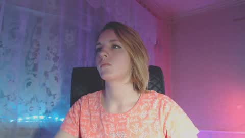 Snapshot of babymuro4ka chatting on 02.08.25 Sonya online show from 02.08.25