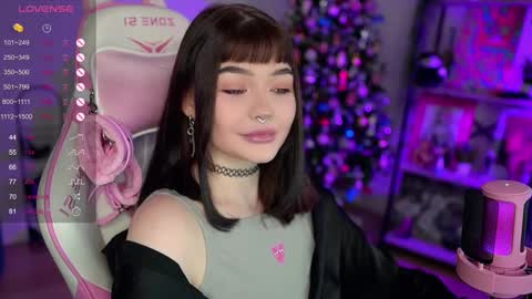 Nika online show from 12.19.24