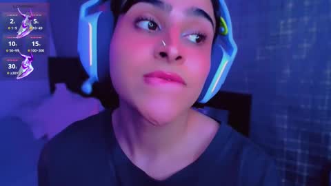 babysofix_ online show from 01.18.25