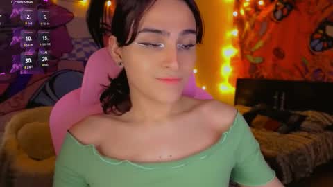 babysofix_ online show from 09.21.25