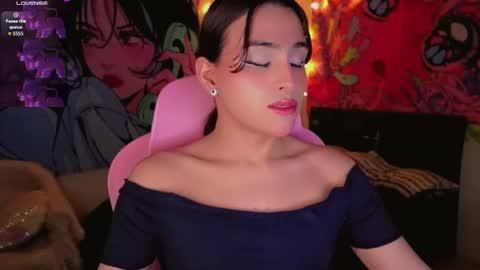 babysofix_ online show from 10.11.25