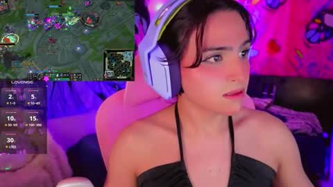 babysofix_ online show from 10.14.25