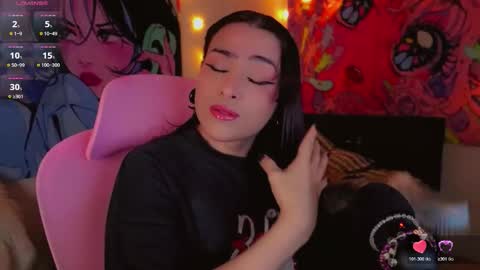 babysofix_ online show from 11.13.25