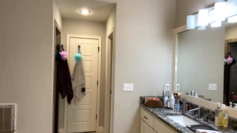 HotWifeFun32 online show from 12.15.24