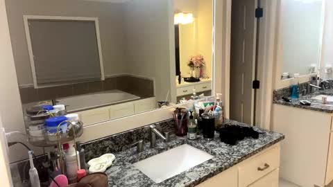 HotWifeFun32 online show from 02.23.25