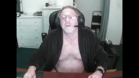 Snapshot of baddass60 chatting on 11.08.25 SexyBaddass online show from 11.08.25