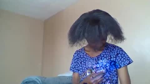 baddie_bunnie online show from 12.18.25