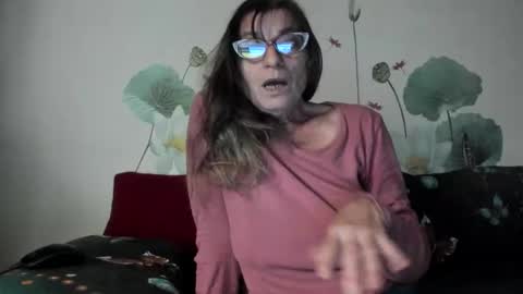 Gina online show from 11.25.25